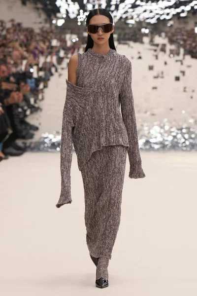 Look 23